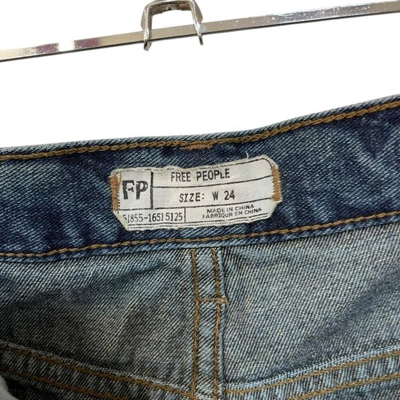 Free People Womens 24” Exposed Button Fly Cutoff Denim Jean Shorts - Picture 2 of 6